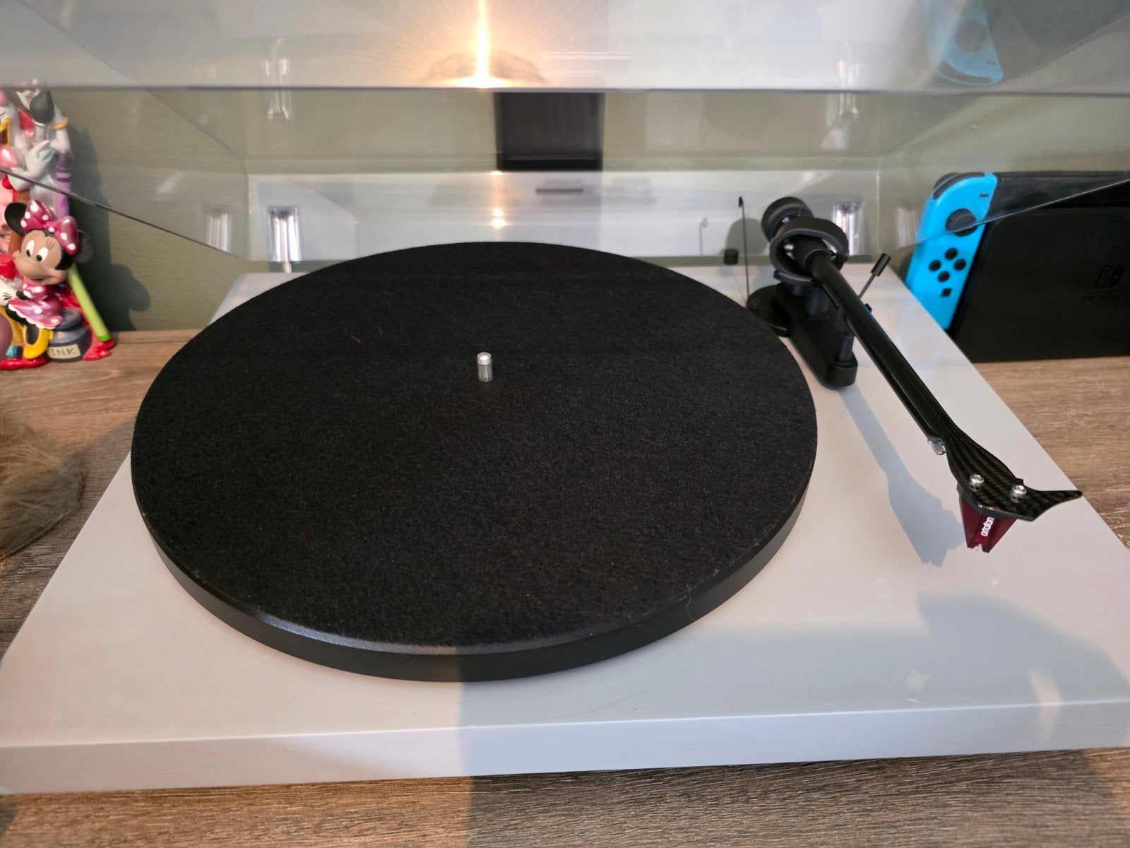 Complete Pro-Ject Debut Carbon set - Nardo Grey