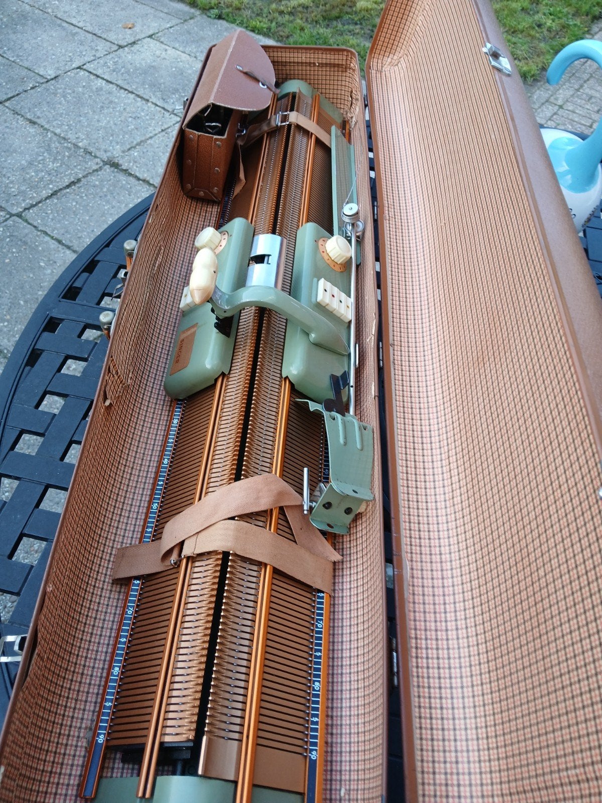 Vintage  breimachine singer, Ophalen