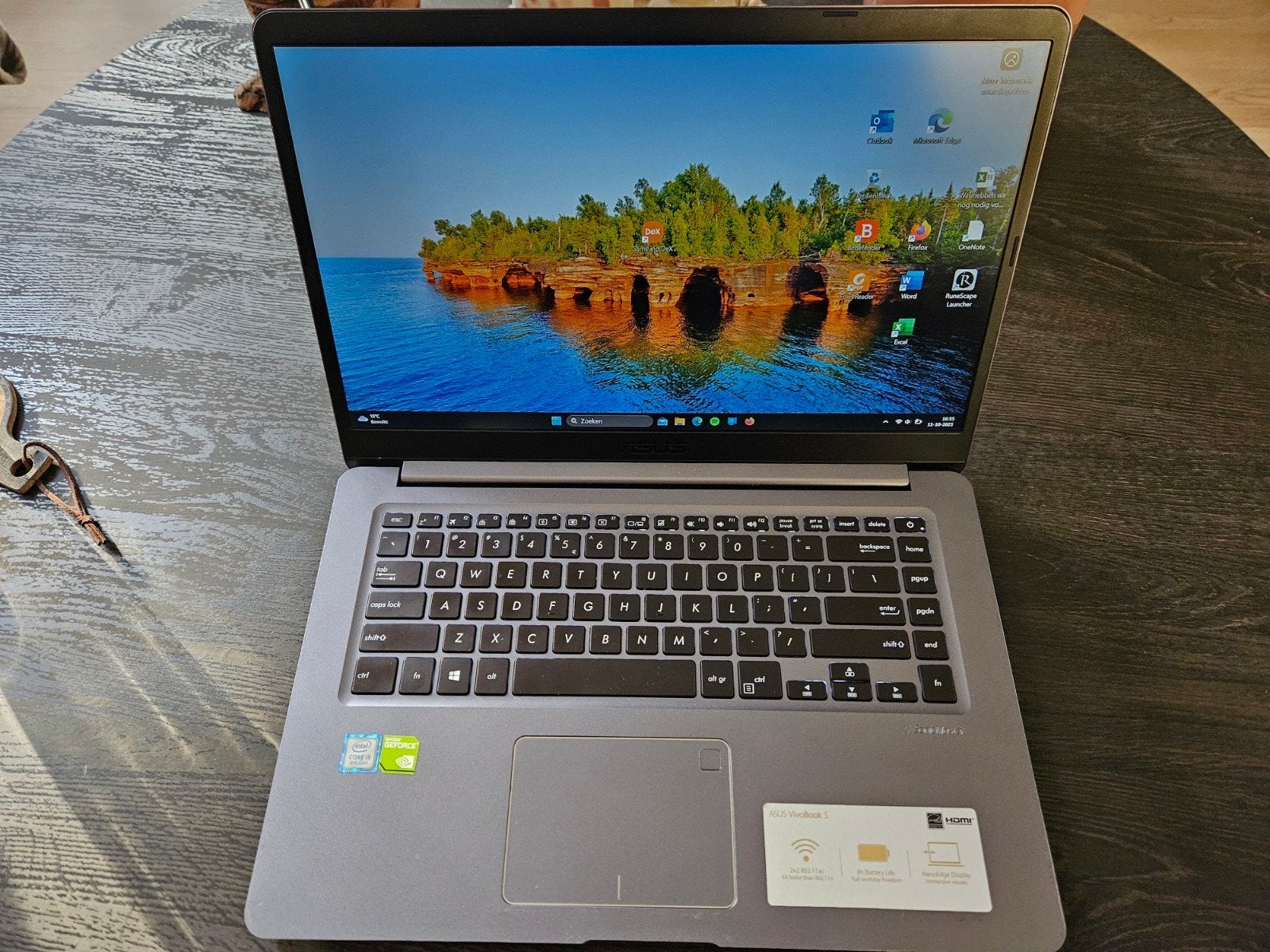 ASUS Vivobook 15,6", Ophalen, Gebruikt, Met videokaart, Intel® Core™ i5 8250U 8Generatie