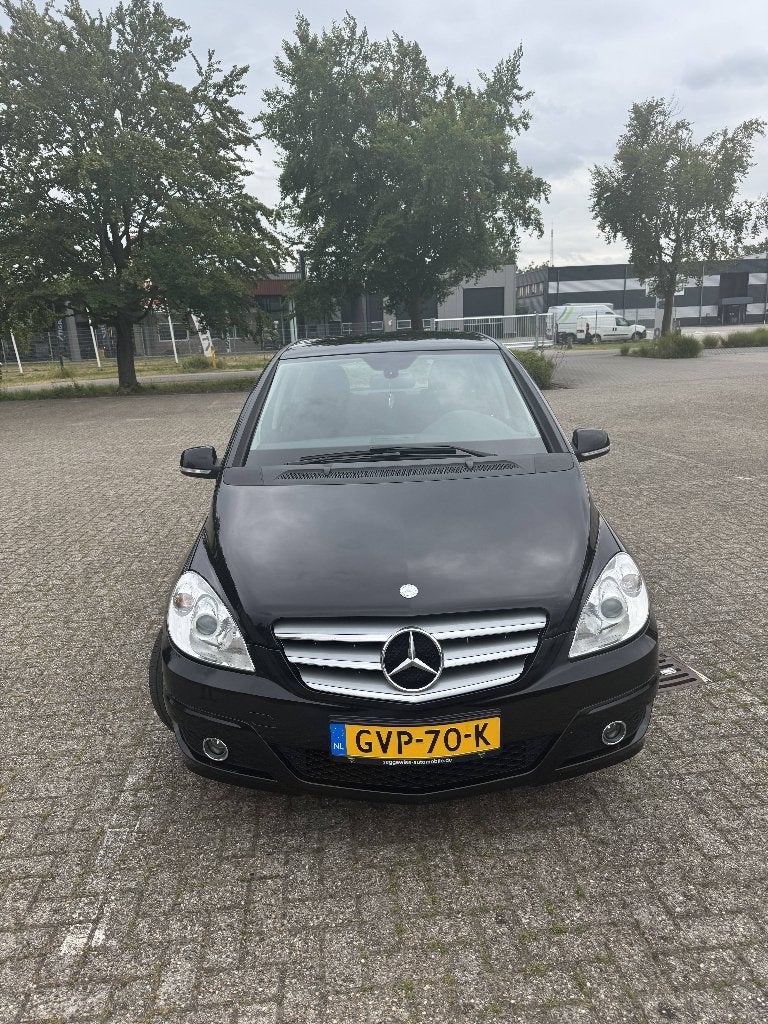 Mercedes-Benz B160 BlueEFFICIENCY | 140.000 km APK 12-2026, Auto's, Voorwielaandrijving, Euro 5, 1498 cc, Zwart