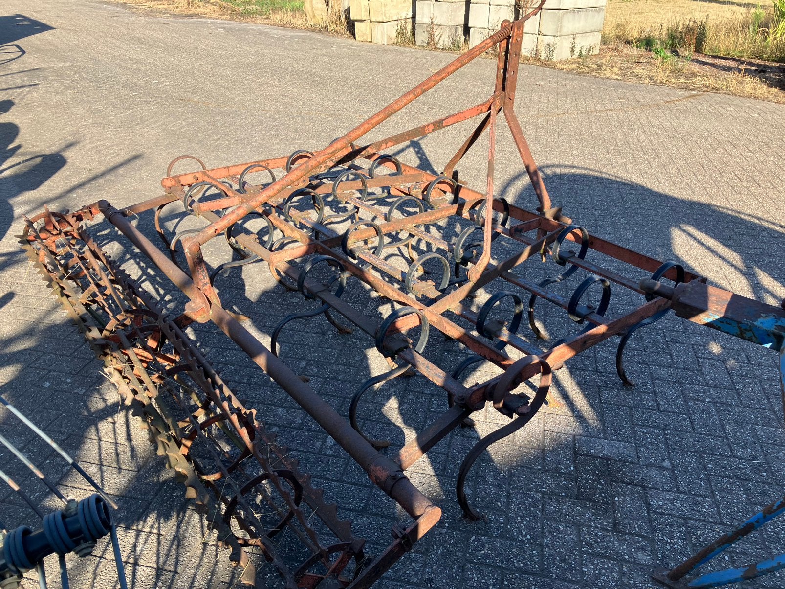 Triltandcultivator met rol, Ophalen, Akkerbouw, Grondbewerking