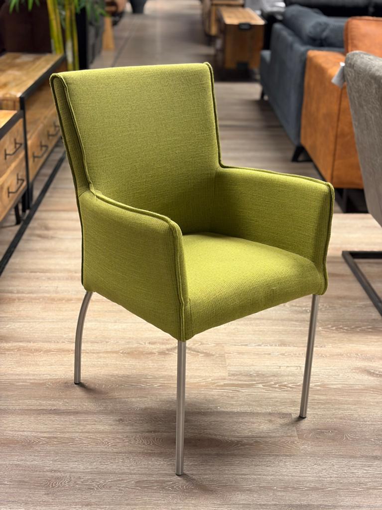 acht groene eetkamerstoelen / keukenstoelen 8 stoelen €500, Ophalen, Keukentafelstoelen stoel green 8 stoelen stoel linnen stof