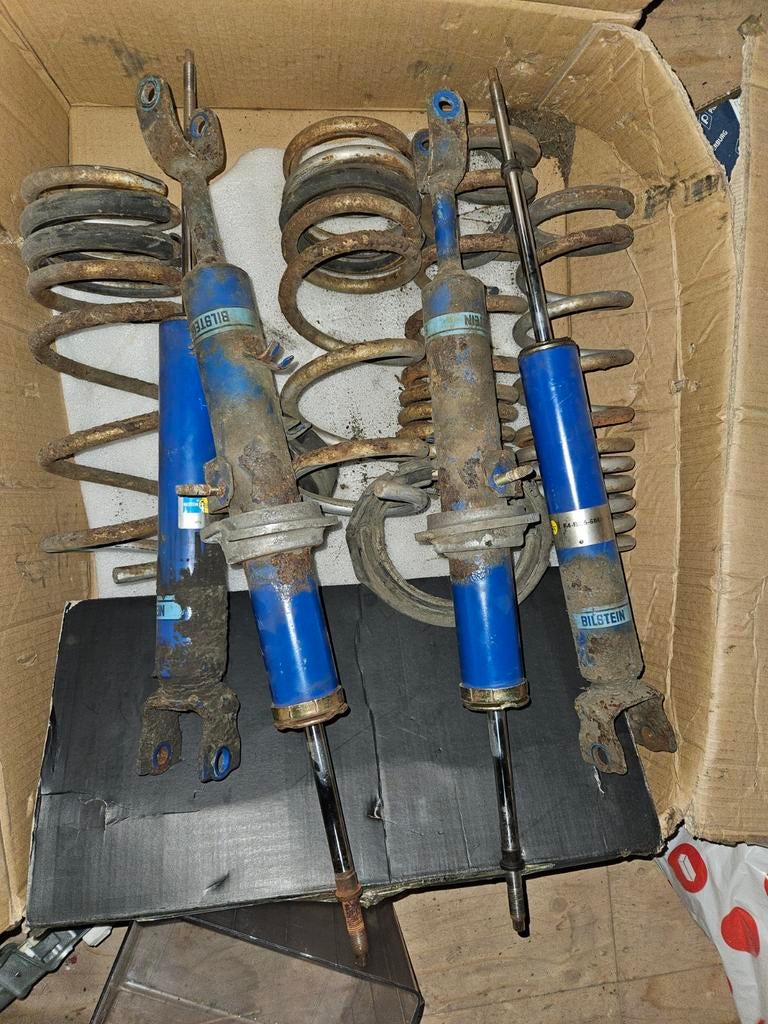 Nissan 350z bilstein Onderstel. Veren en schokbrekers, Ophalen of Verzenden, Nissan