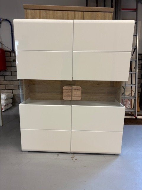 Kast, wit met vitrinedeel, Ophalen, Met deur(en), 100 tot 150 cm, Overige houtsoorten