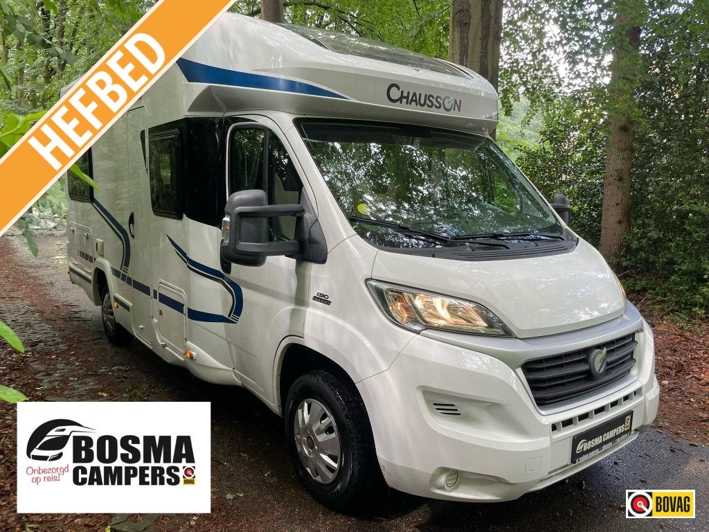 Chausson Flash 625 Hefbed 52000 km Topstaat Airco 2015, Caravans en Kamperen, Campers, Luifel, Ringverwarming, Fiat, Koelkast