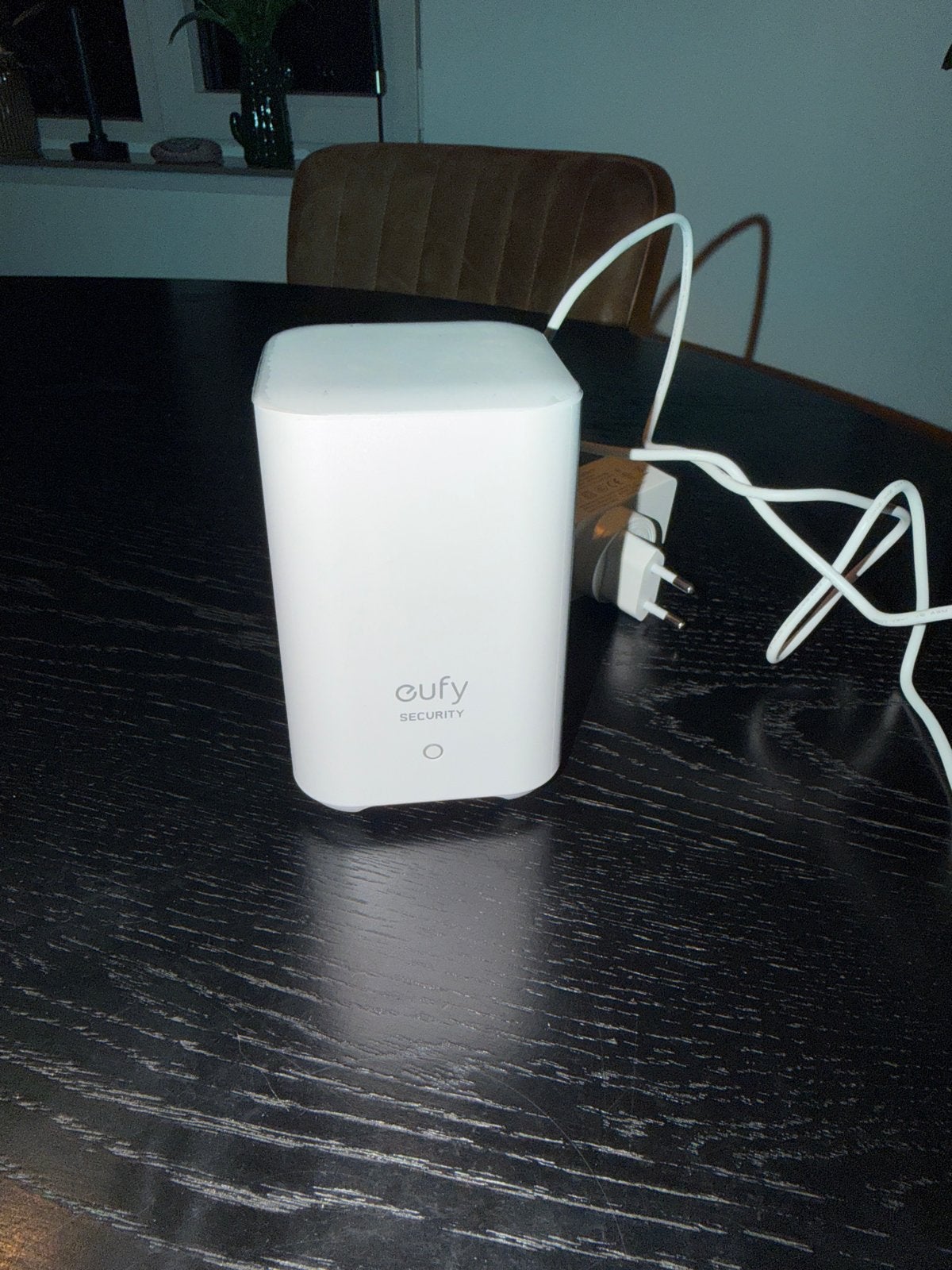 Eufy HomeBase 2 - Beveiligingsbasisstation, Ophalen of Verzenden, Zo goed als nieuw