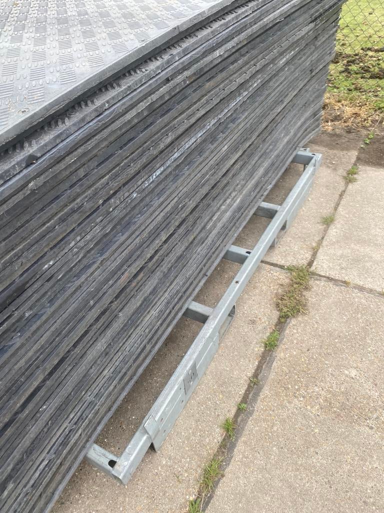 kunststof rijplaten 3x1 meter + andere soorten en materialen, Ophalen, Gebruikt