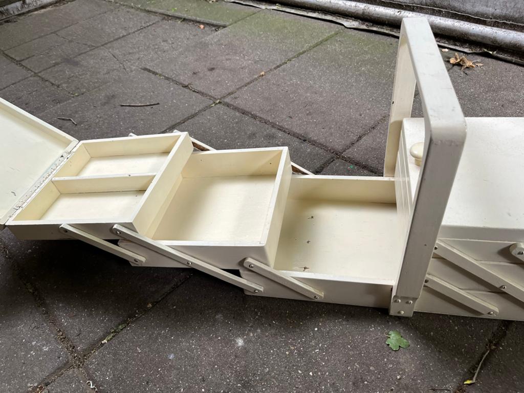 Vintage Naaidoos Hout - Uitklapbaar, Ophalen, Gebruikt, Overige typen