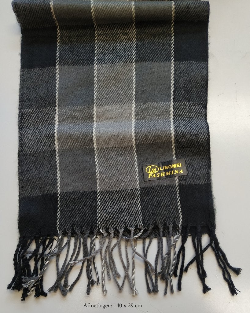 Te Koop: Een Pashmina sjaal, 100% pure wool, nieuw.  , Kleding | Dames, Mutsen, Sjaals en Handschoenen, Ophalen of Verzenden, Nieuw