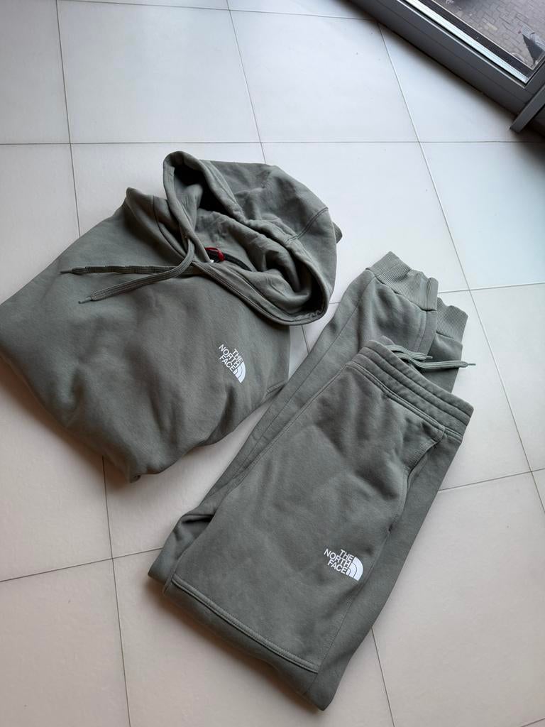 Northface trainingspak, Kleding | Heren, Sportkleding, Ophalen of Verzenden, Zo goed als nieuw, Grijs, Algemeen