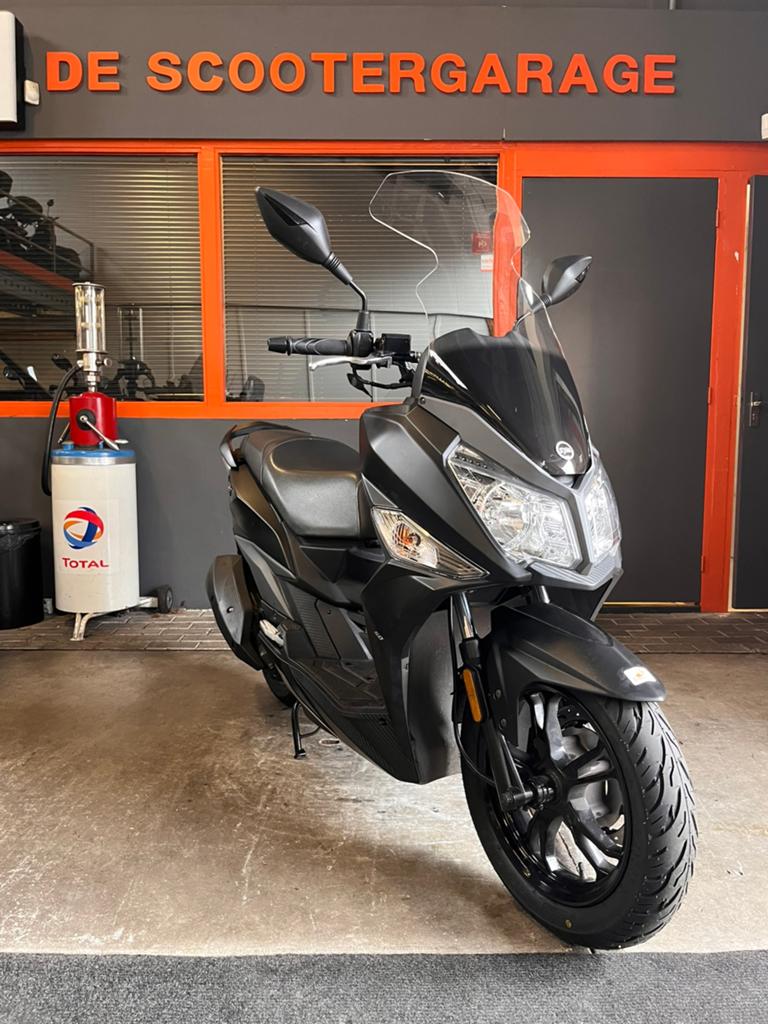 Sym jet 14 45km brom 2022, Fietsen en Brommers, Scooters | SYM, Gebruikt, Overige modellen, Maximaal 45 km/u, Benzine, Ophalen of Verzenden