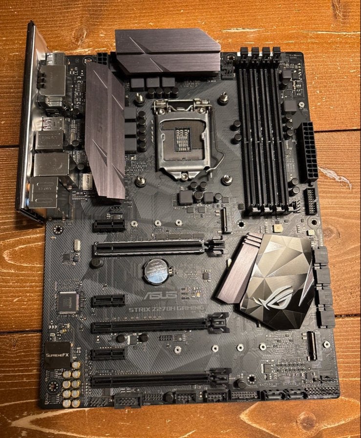 ASUS ROG Strix Z270H Gaming Moederbord, Computers en Software, Moederborden, Ophalen of Verzenden, Gebruikt, Intel, DDR4
