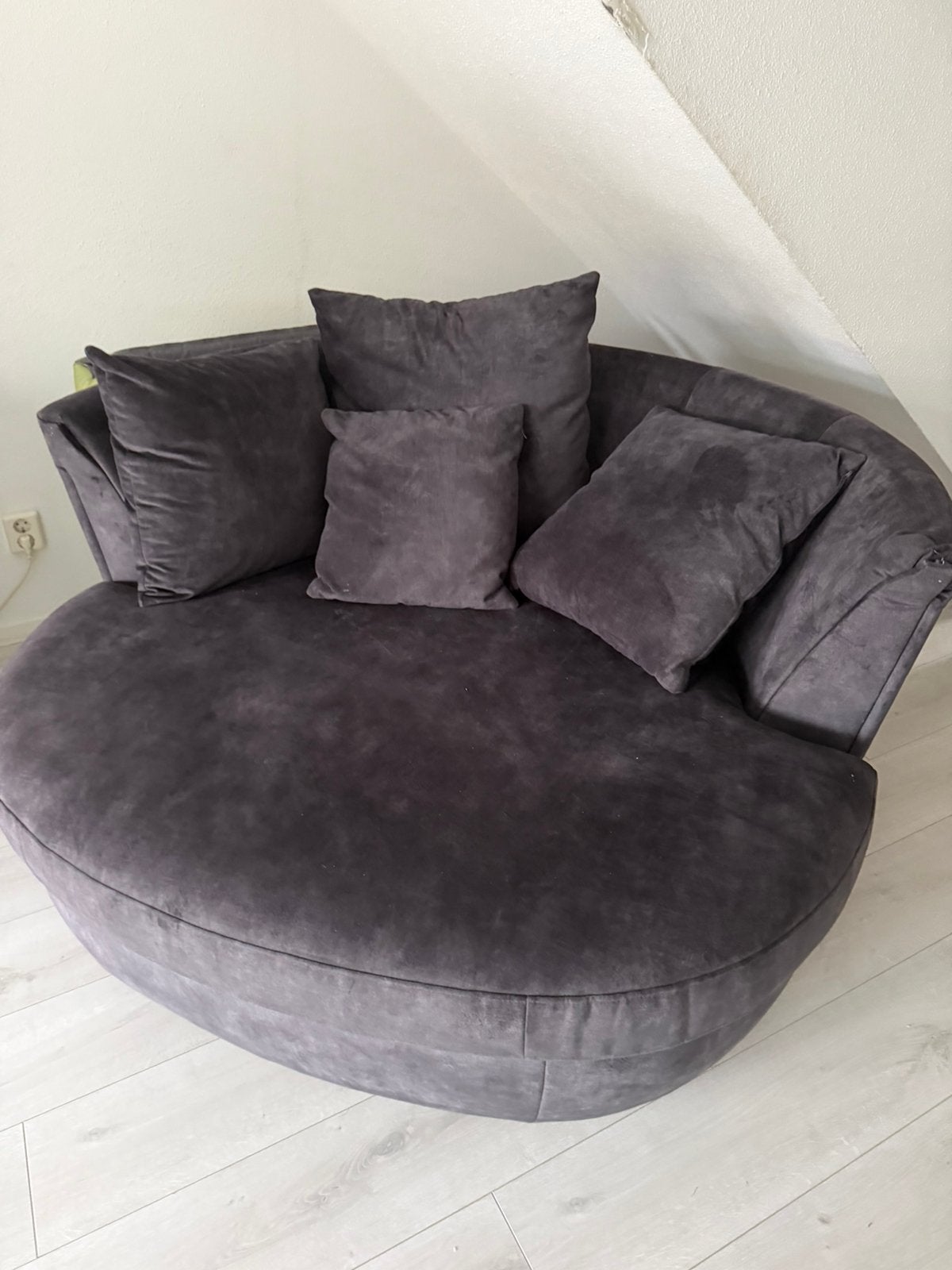 Prachtige ronde draaibare fauteuil, Ophalen, Eenpersoons, Zo goed als nieuw, Minder dan 150 cm