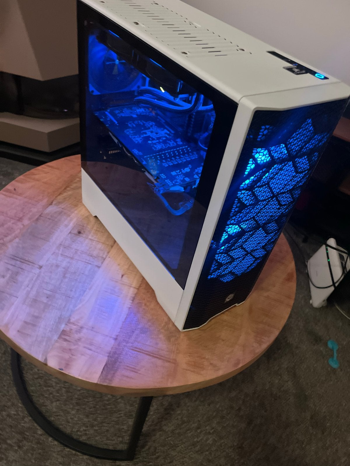 Gaming PC i7-9700K GTX 1070 8GB 16GB RAM 1TB SSD Fortnite, Gebruikt, Ophalen of Verzenden, Gaming, SSD