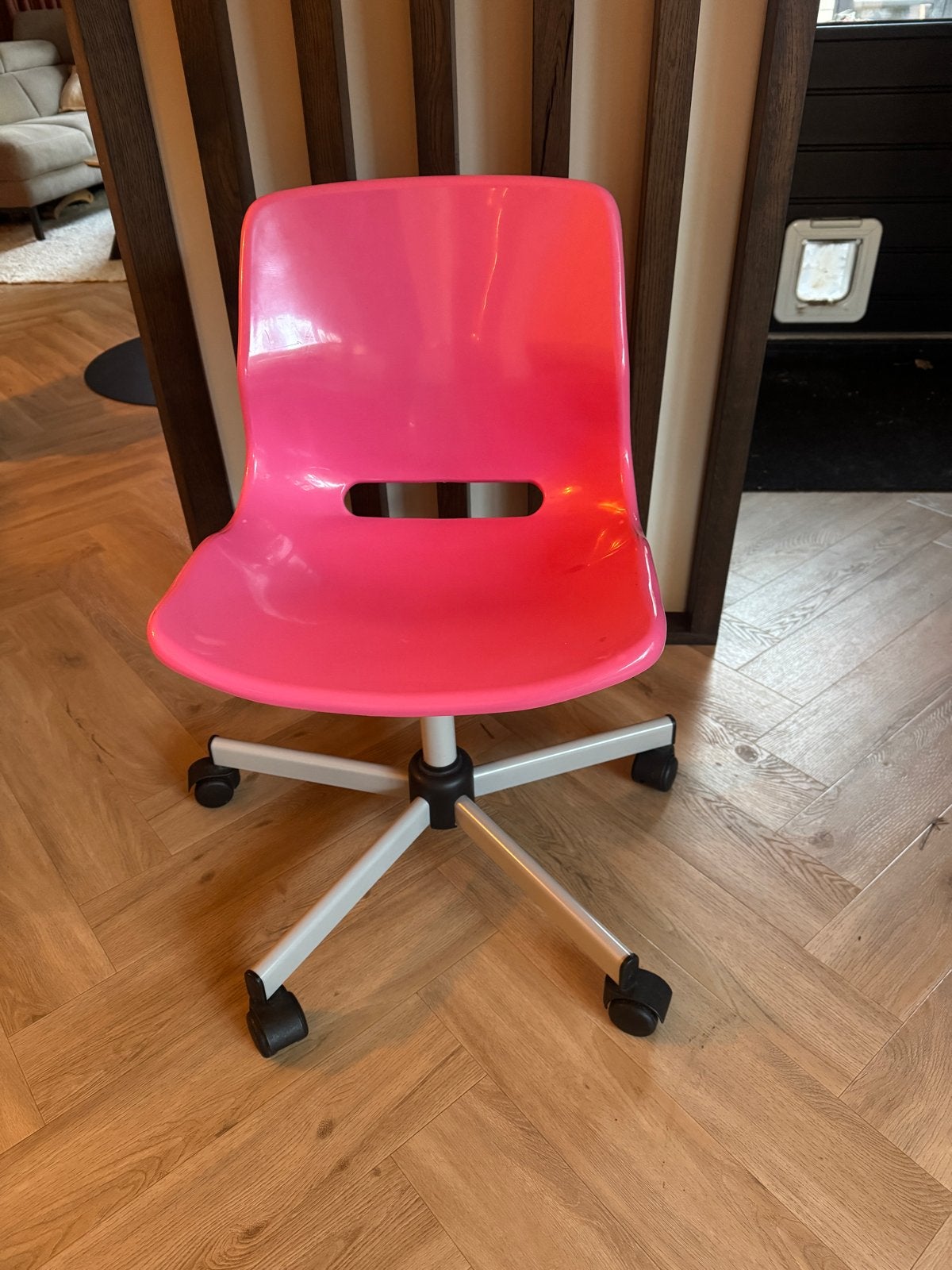 Roze Bureaustoel met Wieltjes, Ophalen, Gebruikt, Roze, Bureaustoel