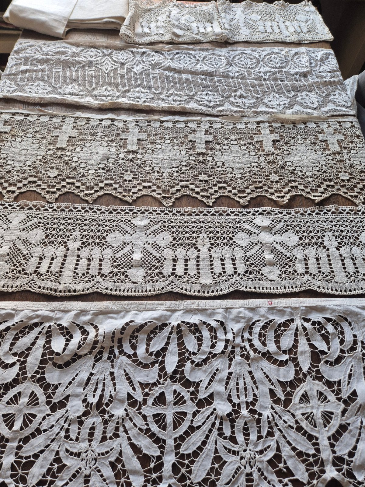 Handgemaakt Religieus Kerkkant - Antiek Textiel, Ophalen of Verzenden