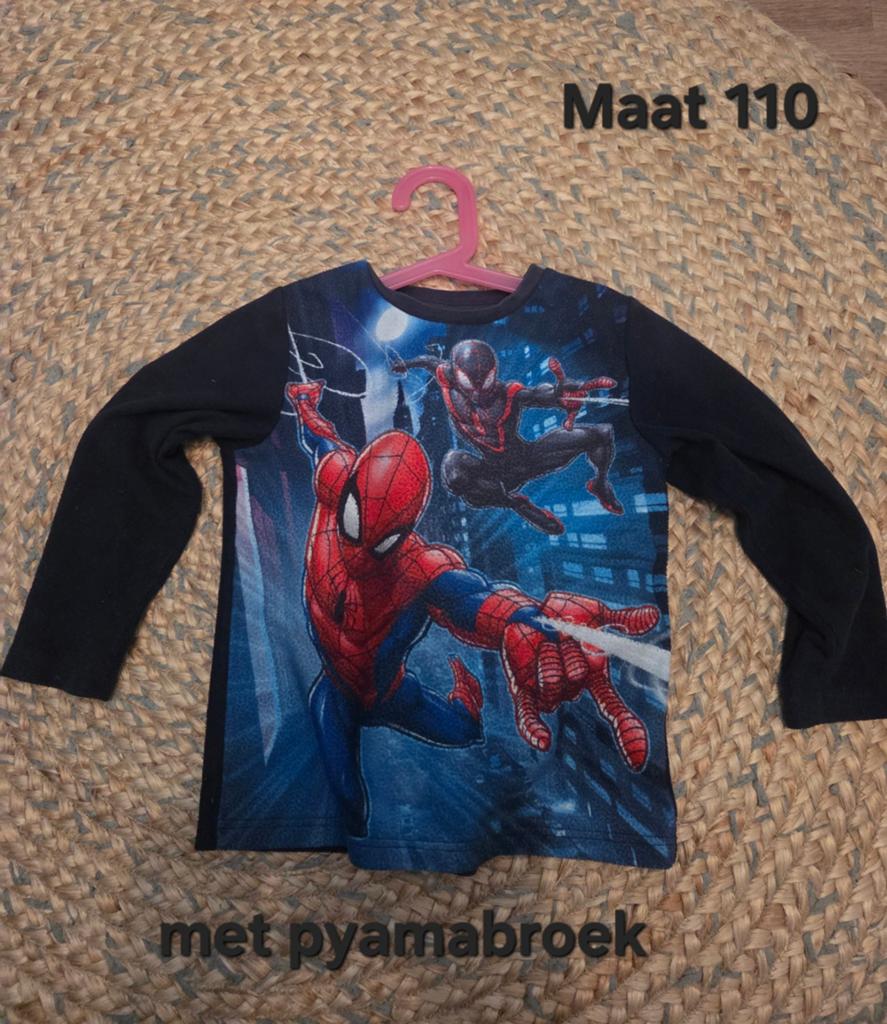 Diverse pyama's van Maat 104 tot 110, Ophalen of Verzenden
