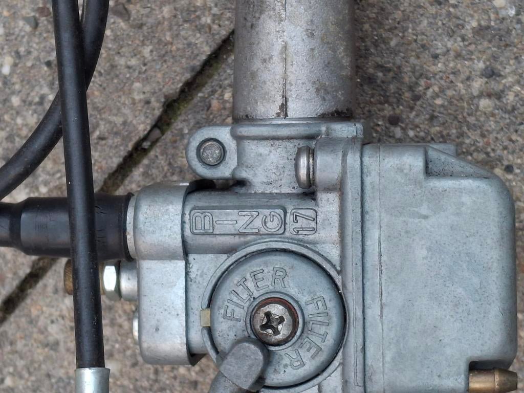Bing 17 carburateur 10 mm zundapp origineel, Fietsen en Brommers, Brommeronderdelen | Zundapp, Ophalen of Verzenden, Gebruikt
