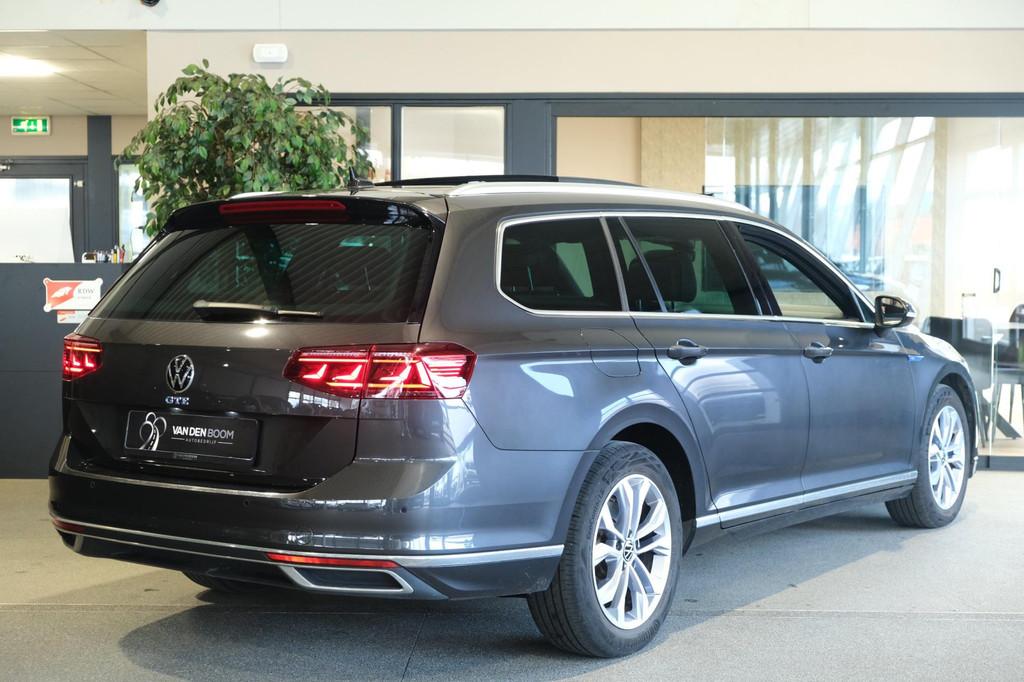 Volkswagen Passat Variant 1.4 TSI PHEV GTE 218 PK Pano Trek, Gebruikt, Zwart, 4 cilinders, USB