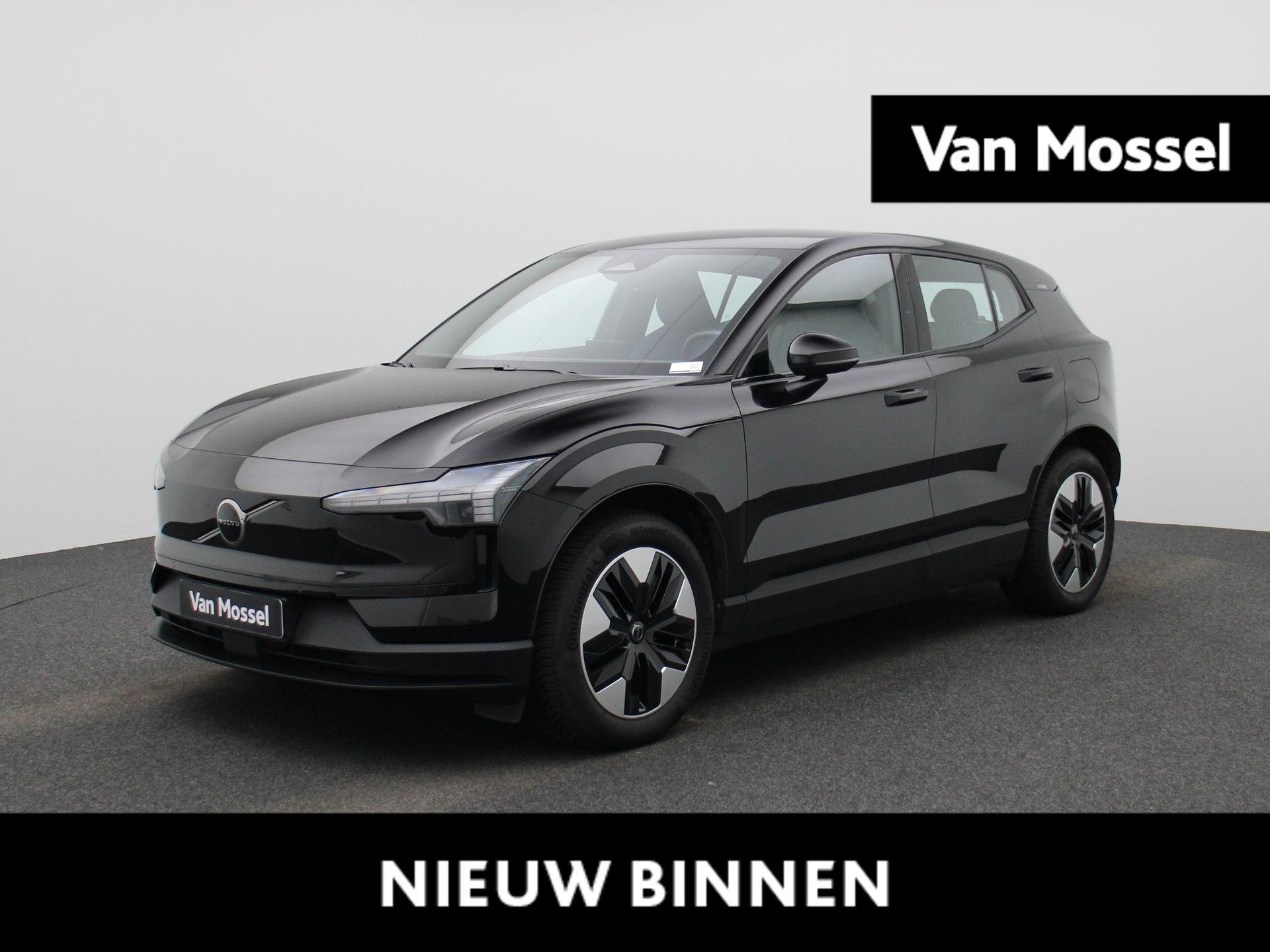 Volvo EX30 Single Motor Extended Range Core | APPLE CARPLAY, Auto's, Automaat, 12 maanden, Gebruikt, Zwart