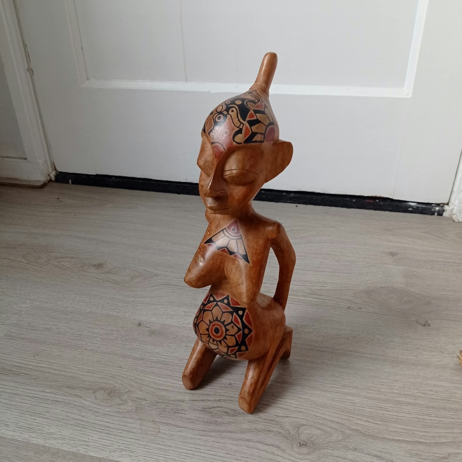 Vintage Afrikaans houten beeld naakte vrouw 35 cm, Ophalen of Verzenden, 20 - 50 cm, Beeld, Hout