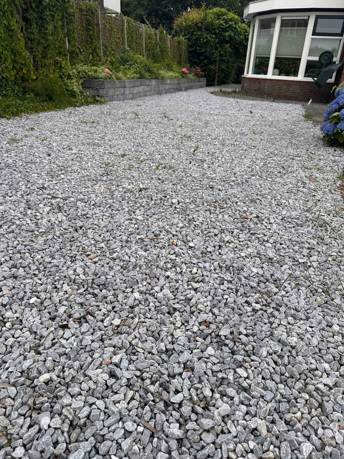 Grind (gratis af te halen), Tuin en Terras, Grind, Keien en Split, Ophalen, Zo goed als nieuw, Grijs, Grind