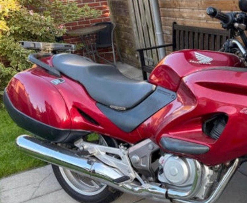 Buddyseat / Zadel voor Honda Dauville NT650 (1998-2003), Motoren, Ophalen of Verzenden, Gebruikt