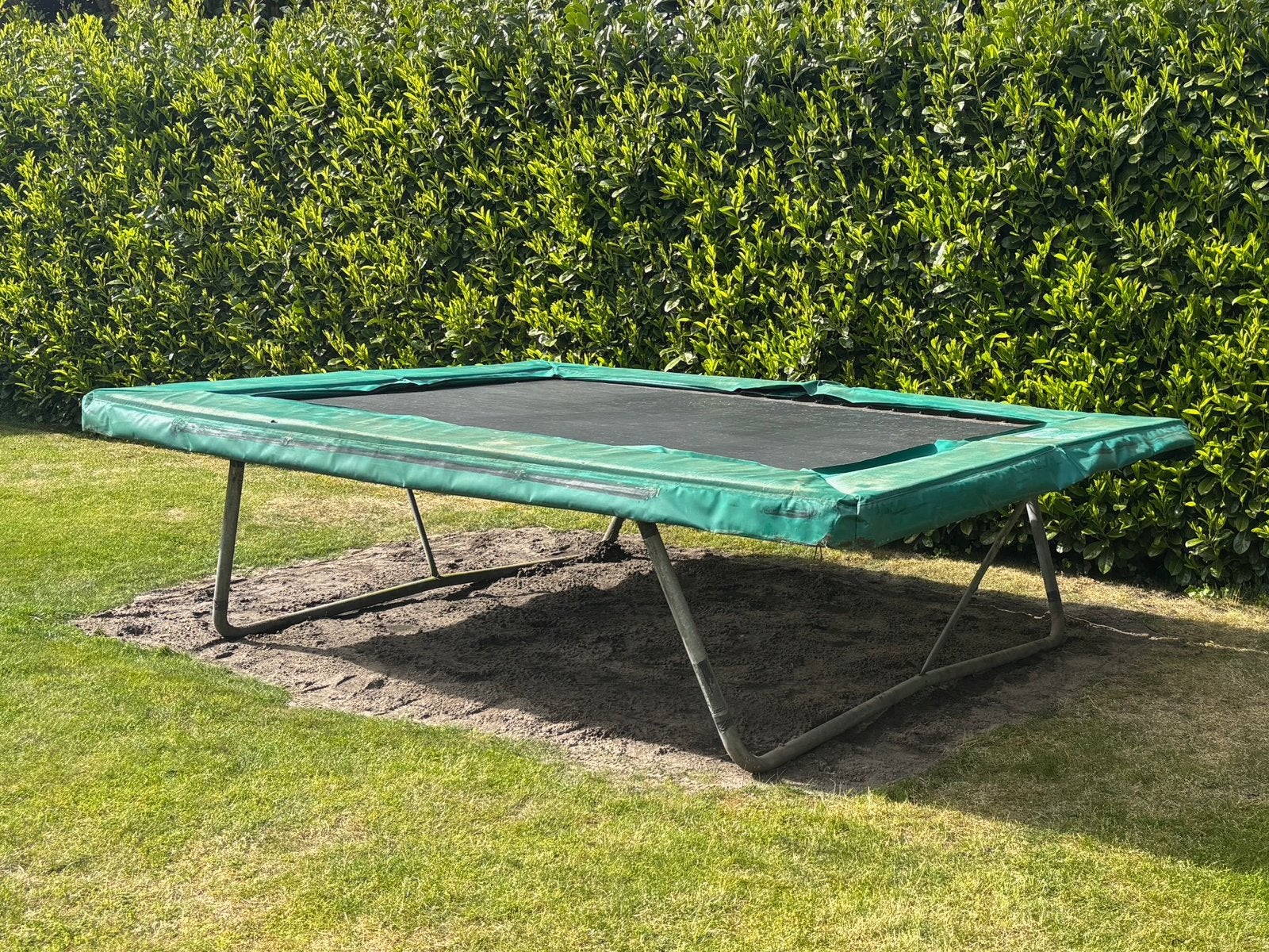 Trampoline 3,3m x 2,5m, Kinderen en Baby's, Speelgoed | Buiten | Trampolines, Ophalen, Gebruikt