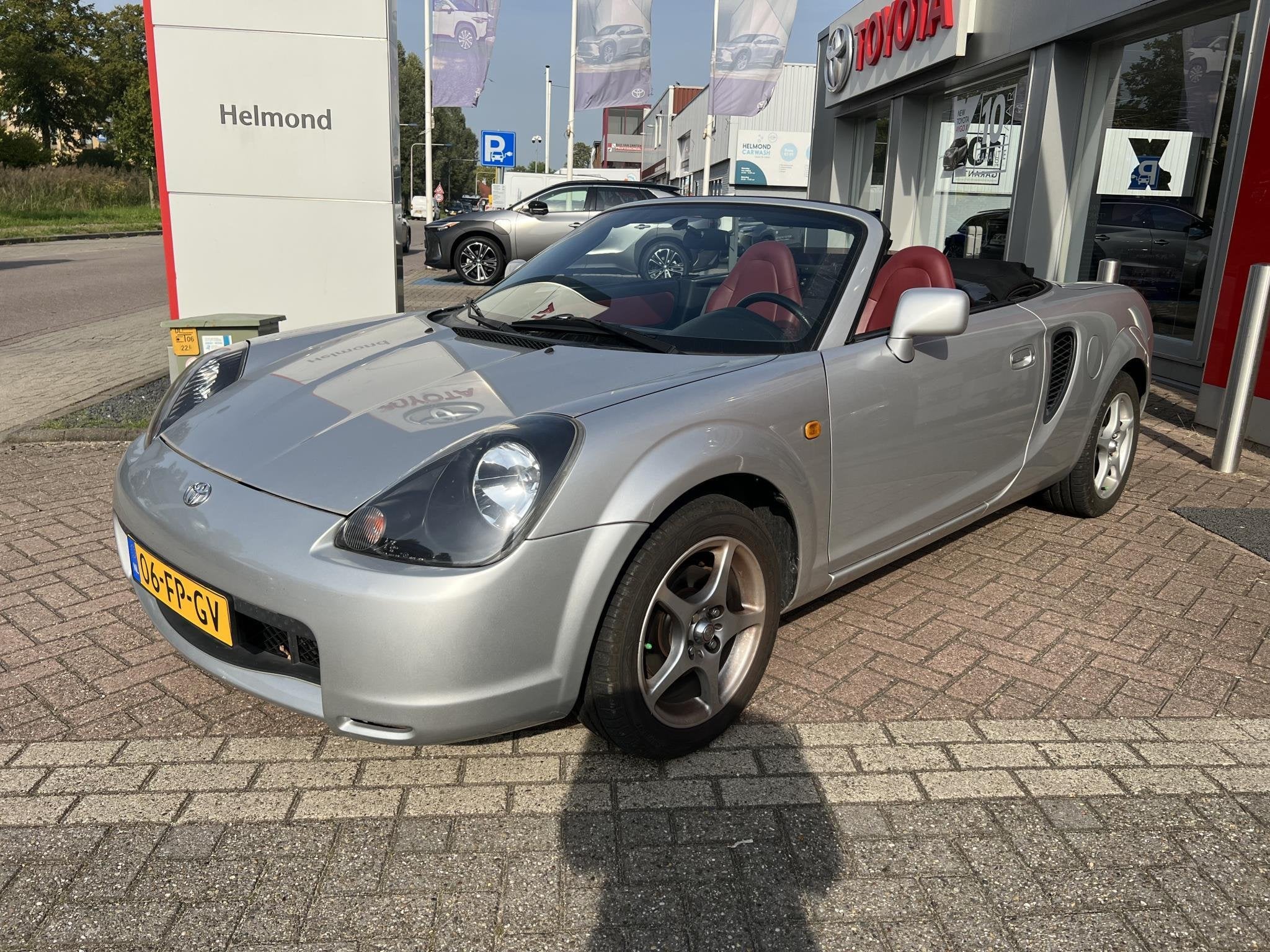Toyota MR 2 1.8-16v VVT-i, Dealer onderhouden, Gebruikt, 4 cilinders, Cabriolet