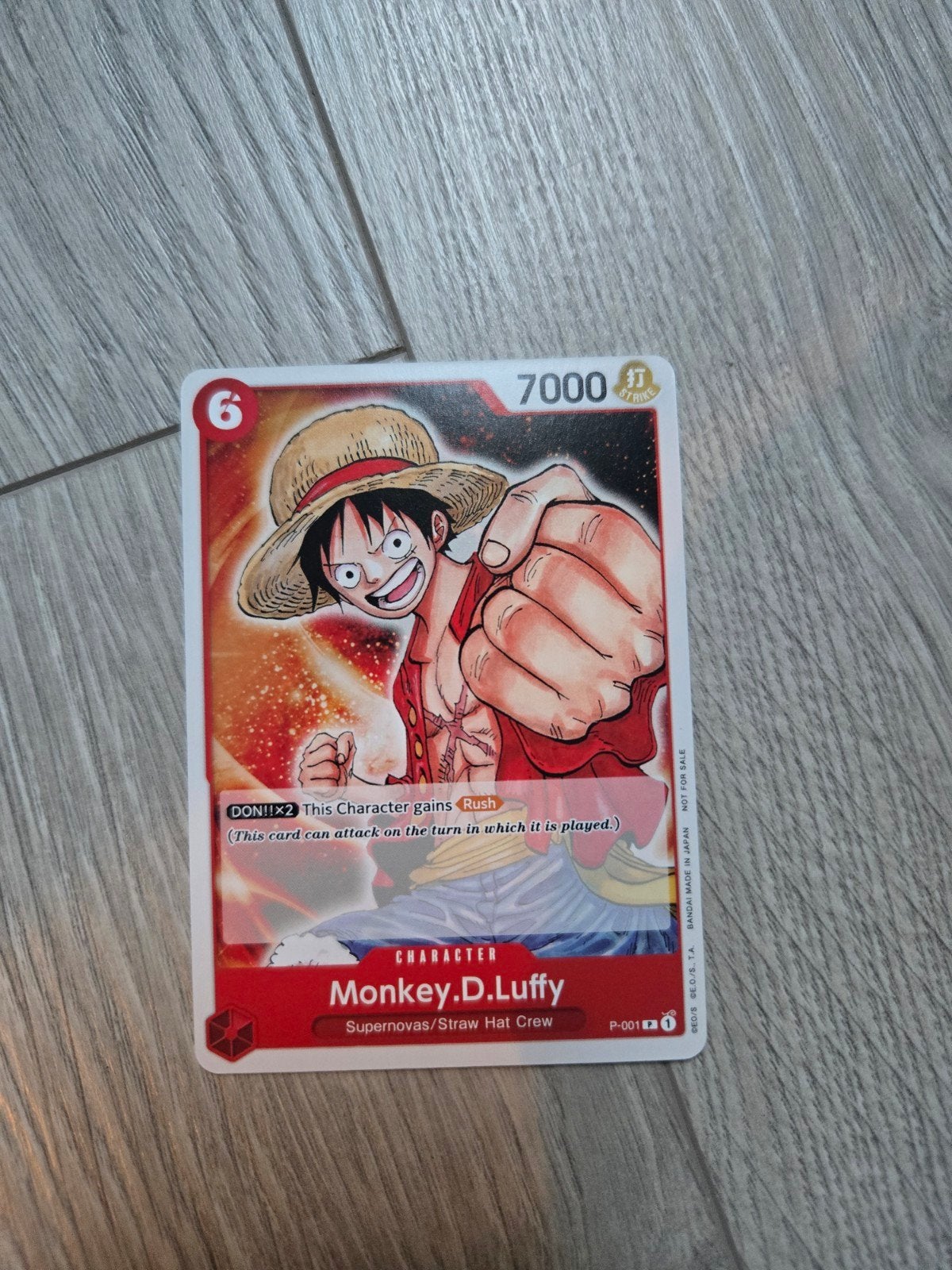 One Piece Card Game - Monkey D. Luffy P-001 Promo Kaart, Ophalen, Zo goed als nieuw, Losse kaart