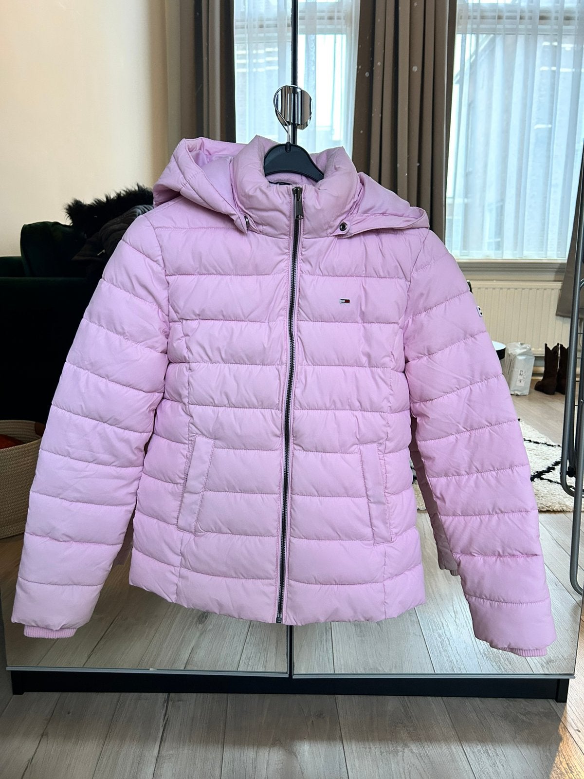 Winterjas Tommy Hilfiger, Ophalen of Verzenden, Zo goed als nieuw, Maat 36 (S), Roze