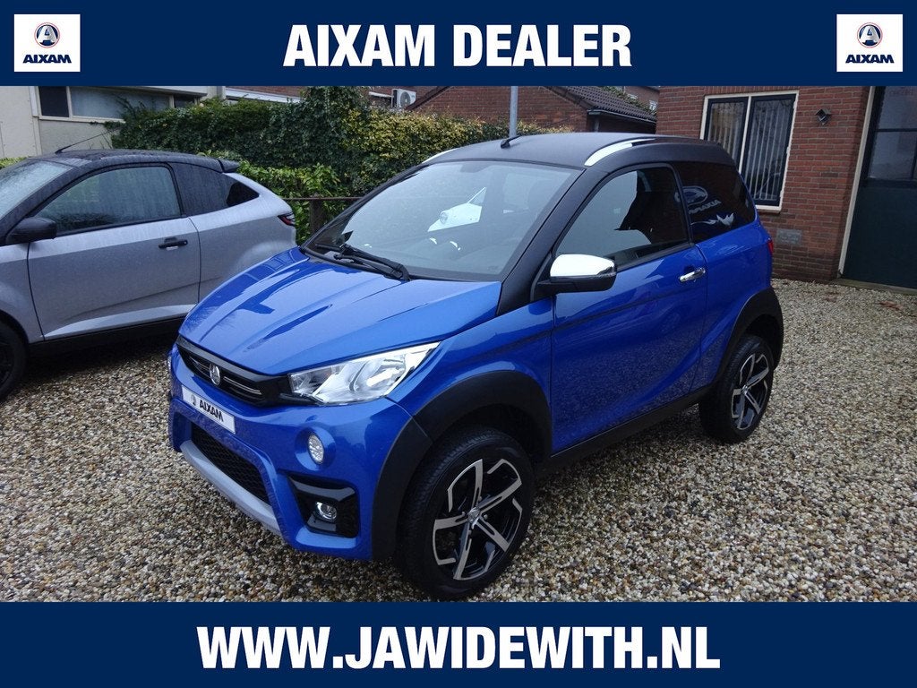 Aixam Crossover Premium minicar HOGE INSTAP, Achteruitrijcam, Overige merken, Gebruikt, Hei- En Boeicopseweg 93
4126 RG  Hei- en Boeicop, NL