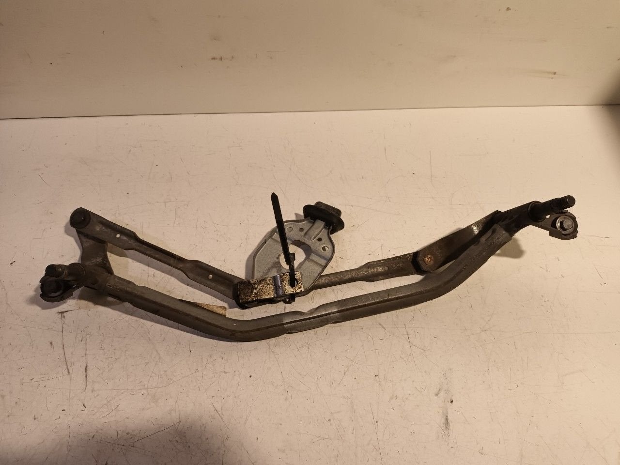Ruitenwisser mechaniek voor Peugeot 207, Onderdelen@venauto.nl, Van der Ven Autorecycling B.V., Gebruikt, Ettenseweg 76, 4706 PB Roosendaal, The Netherlands