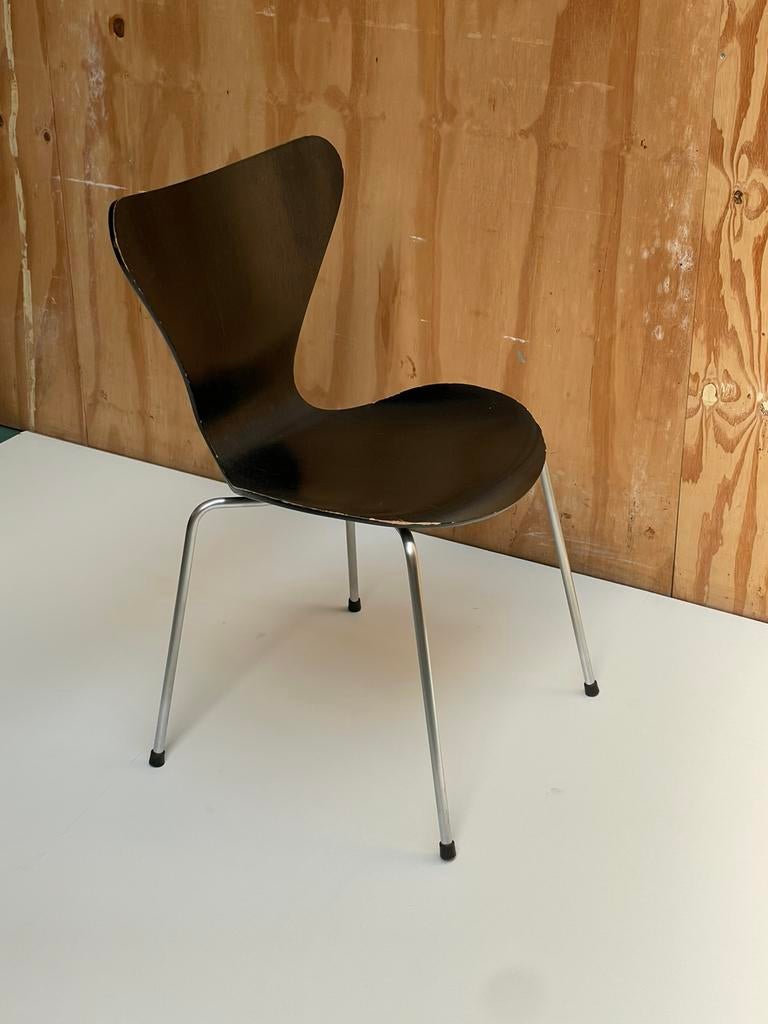 Arne Jacbosen stoel Butterfly, Huis en Inrichting, Stoelen, Ophalen
