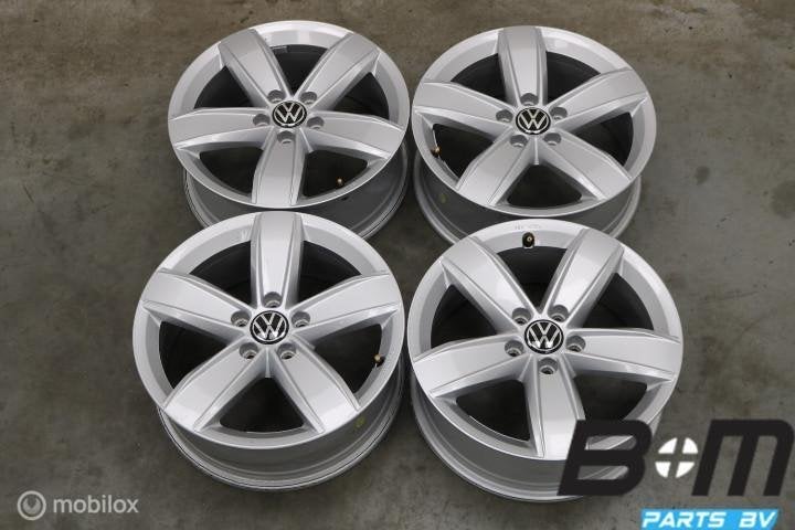 ORIGINEEL! 17 inch velgen VW Tiguan 5NA - Passat 5NA071497, Gebruikt, Velg(en), 17 inch, Personenwagen