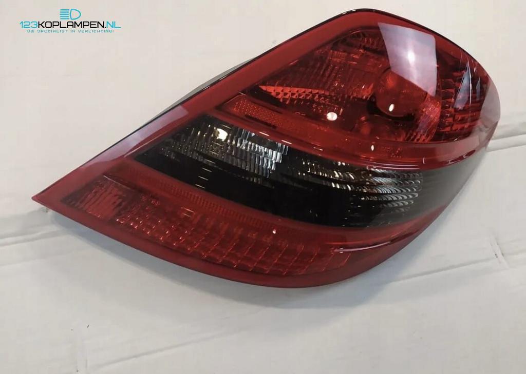 Mercedes SLK W171 Facelift AMG achterlicht links
