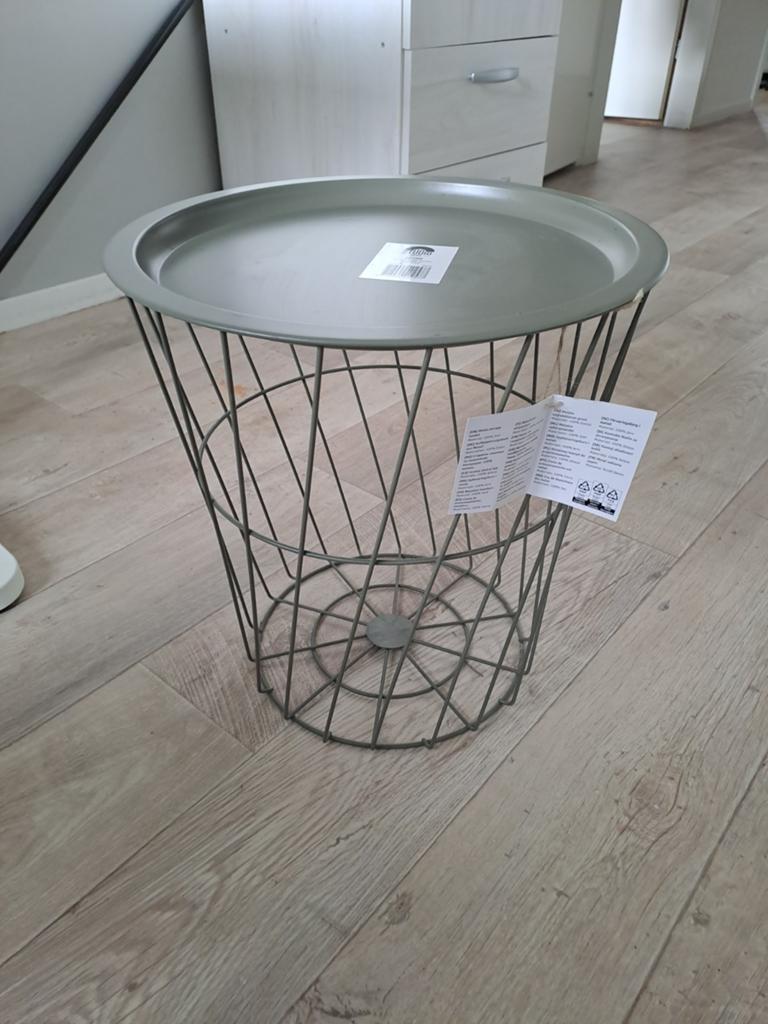 Nieuwe Action bijzettafel - Rond, Ø38cm, tot 5kg, Huis en Inrichting, Tafels | Bijzettafels, Ophalen, Minder dan 45 cm, Metaal of Aluminium