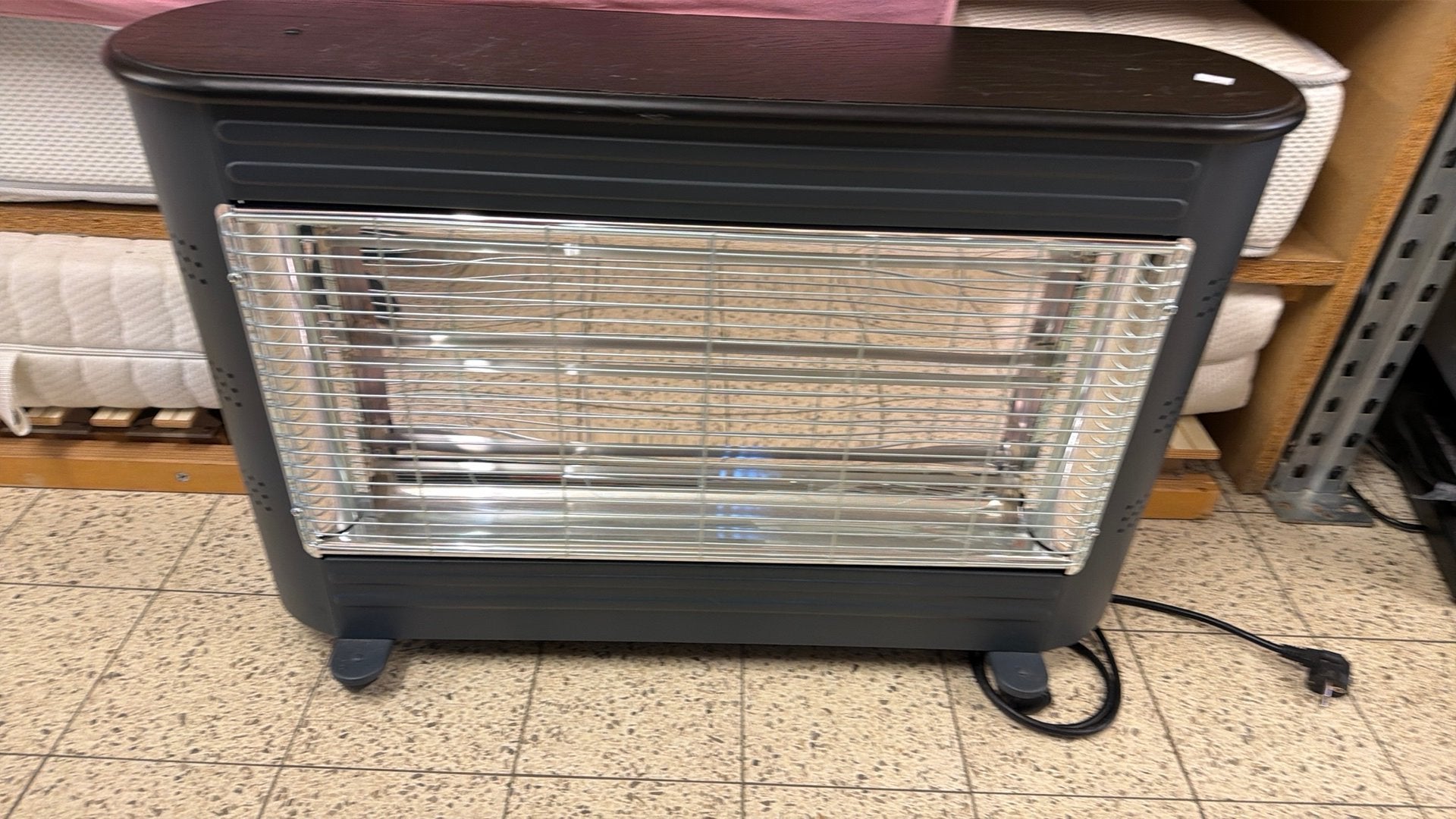 Heat Save HS-2400 Straalkachel - 800W, Ophalen, 30 tot 80 cm, 500 tot 800 watt, .