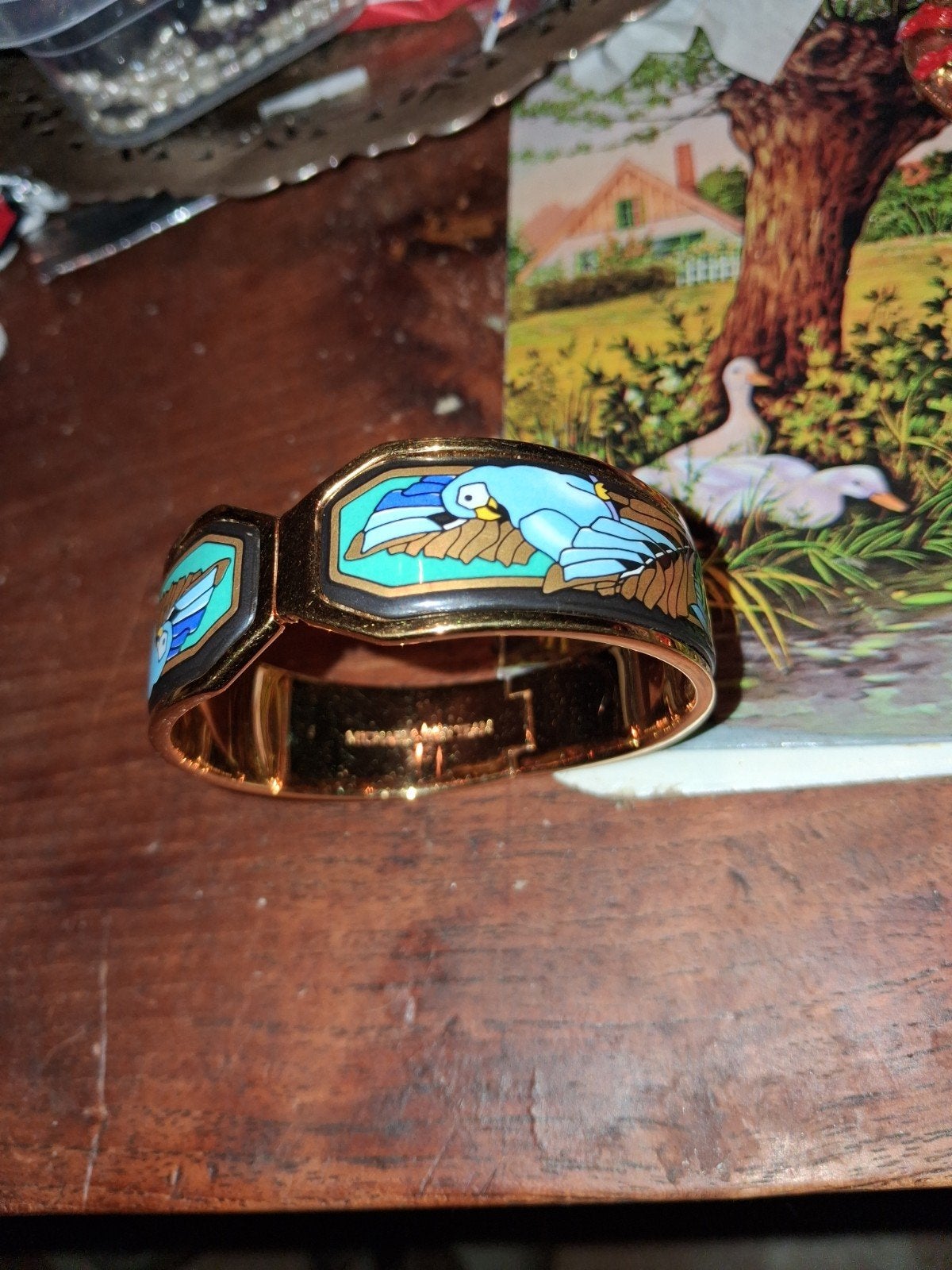 Michaela frey Team armband met duif, Verzenden