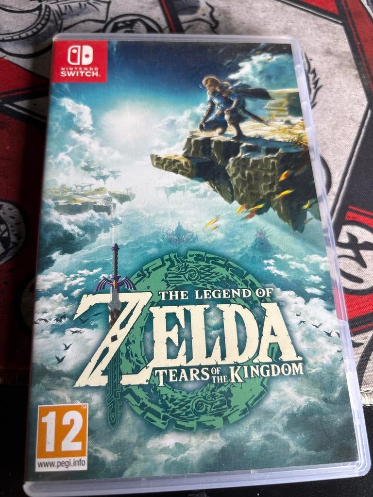 The Legend of Zelda: Tears of the Kingdom - Nintendo Switch, Spelcomputers en Games, Games | Nintendo Switch, Ophalen, Zo goed als nieuw