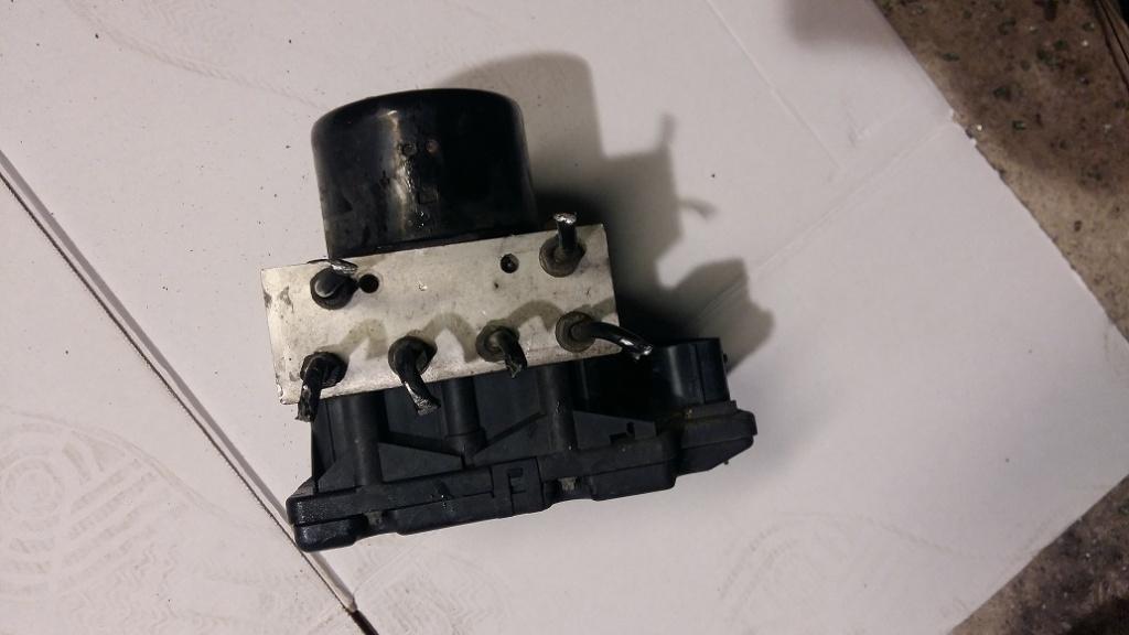 ABS pomp Golf 4 model, Ophalen of Verzenden
