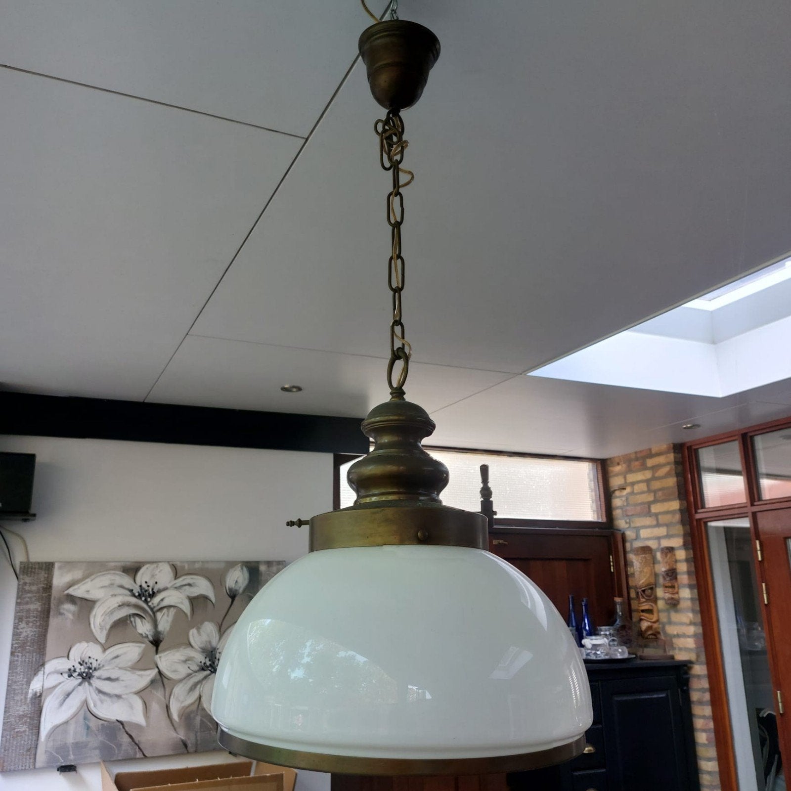 mooie hanglamp brons met melkglas 100% in nette staat €5, Ophalen, Glas