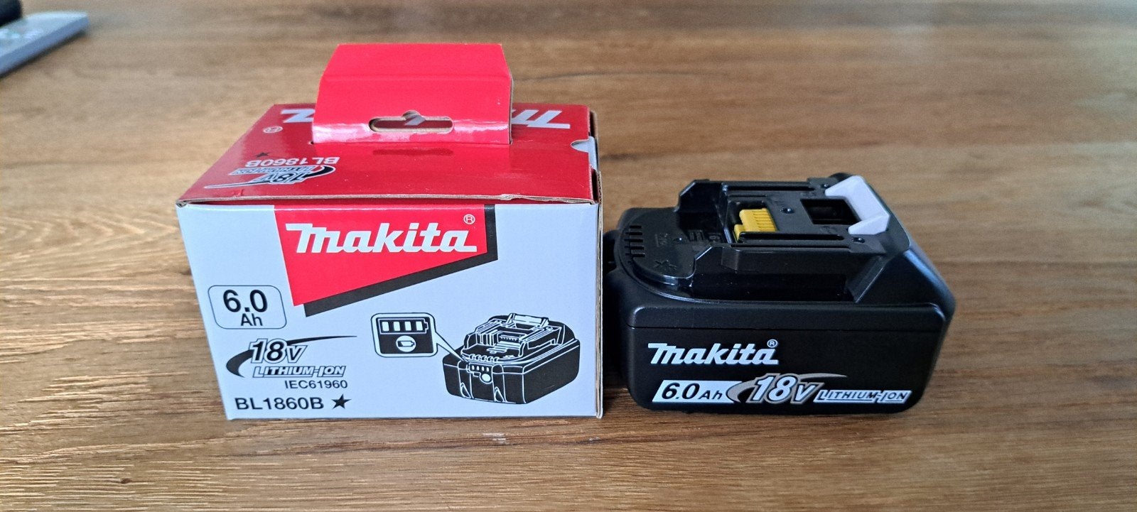 Nieuwe Makita BL1860 18V 6.0Ah accu, Ophalen of Verzenden, Nieuw, Boormachine