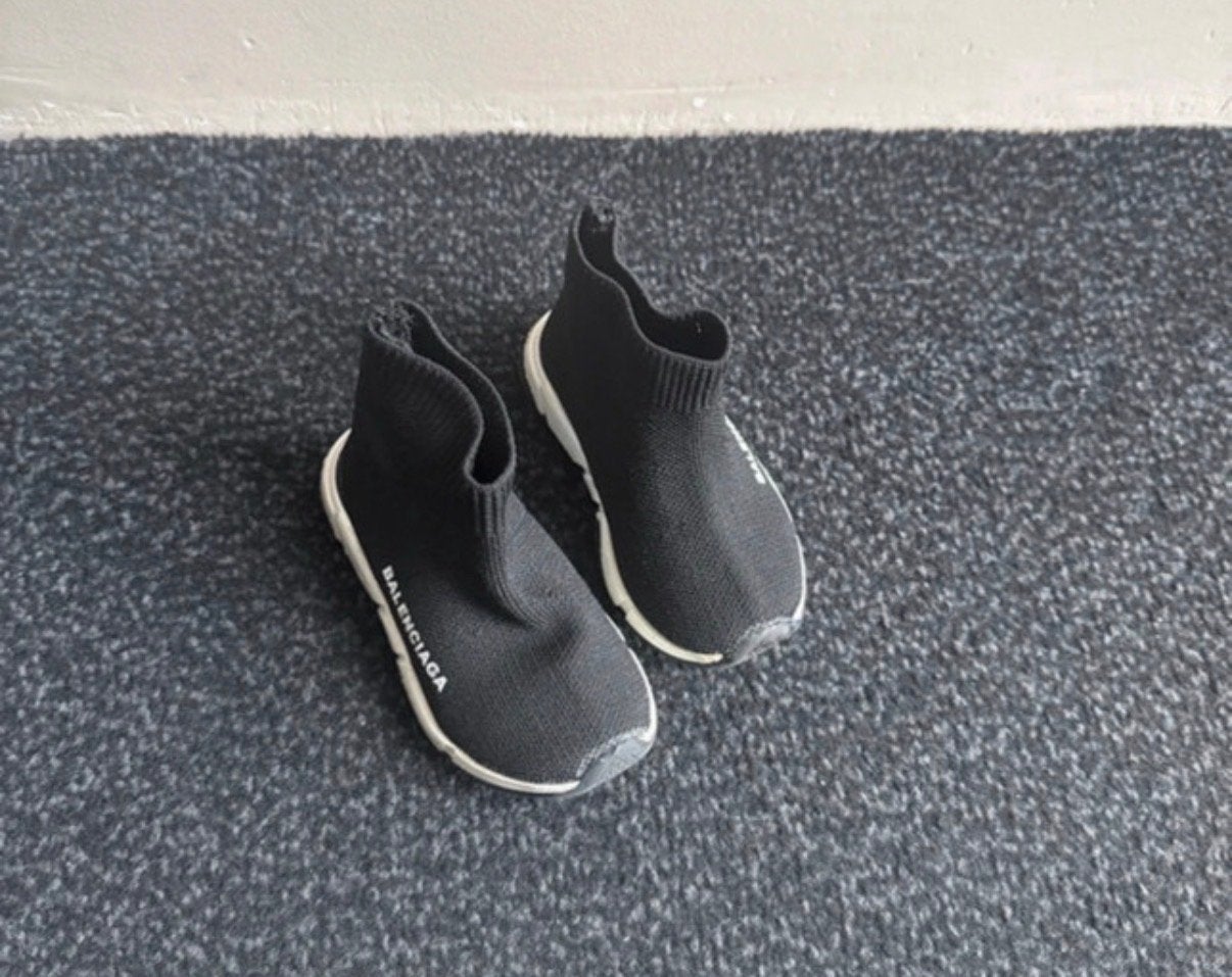 Balenciaga sneakers maat 22, Ophalen of Verzenden, Gebruikt, Jongen of Meisje, Schoenen
