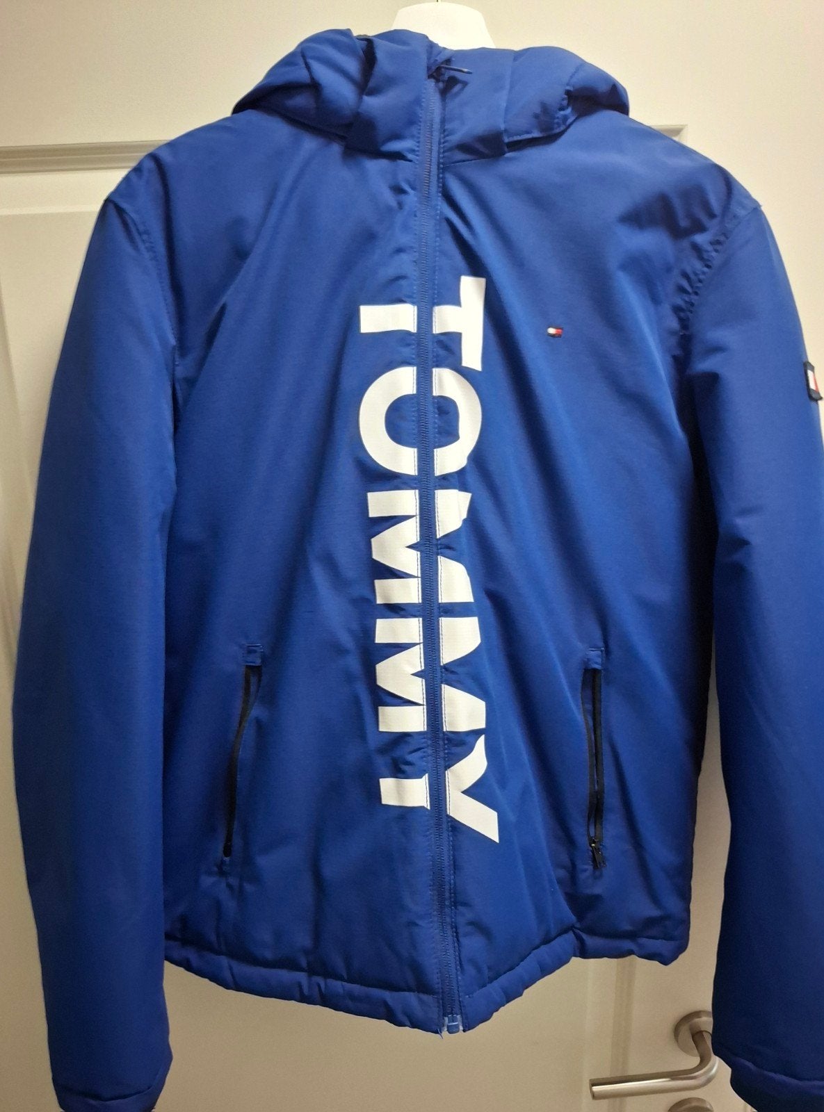 splinternieuwe staat tommy hilfiger sport jas m. 176, Ophalen of Verzenden, Nieuw, Maat 46 (S) of kleiner, Blauw