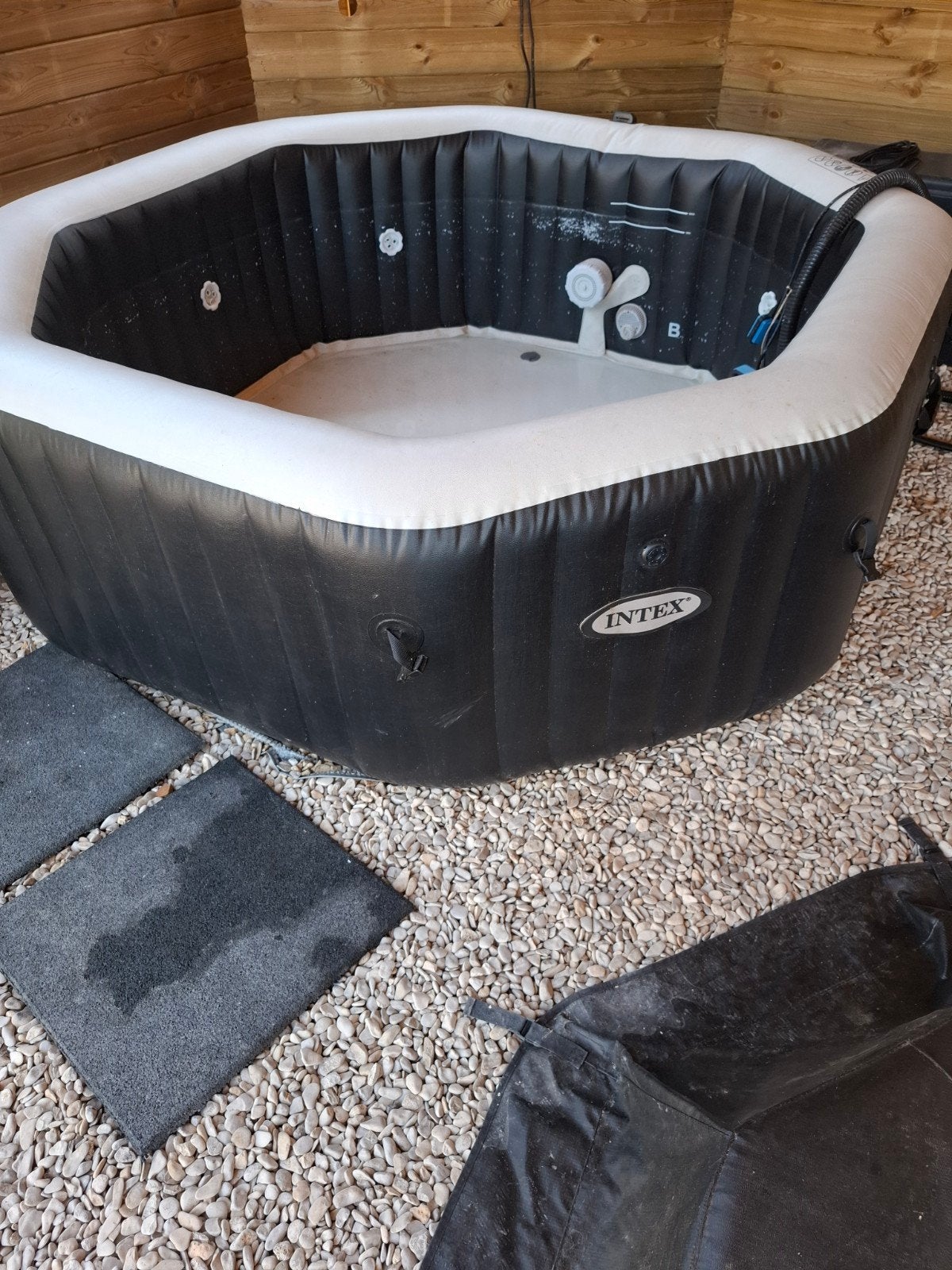 Intex Opblaasbare Jacuzzi met Warmtepomp, Ophalen of Verzenden