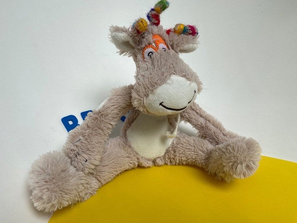 K4721 Oenny giraffe Unicef, Kinderen en Baby's, Ophalen of Verzenden, Zo goed als nieuw, Overige typen