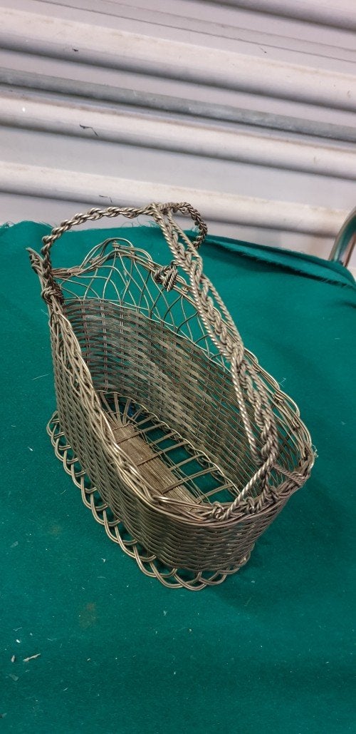 Wijnfles mand vintage brocante, geheel van draad metaal, Ophalen of Verzenden, 'T Olde Gre-j, Info@toldegrej.nl, Endepoelstraat 20f Didam