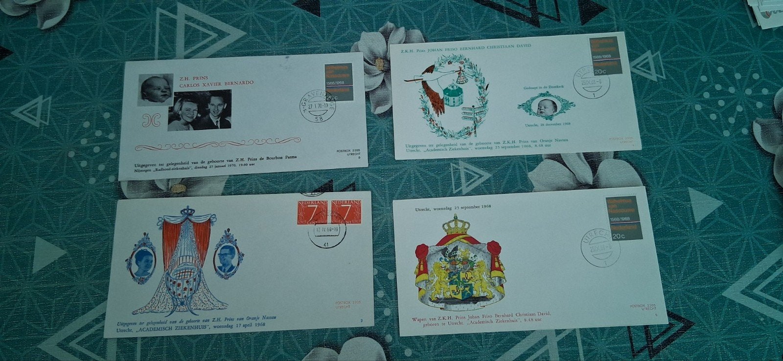 4 geboorte-eerstedagenveloppen Koninklijk Huis, Postzegels en Munten, Postzegels | Eerstedagenveloppen, Ophalen of Verzenden