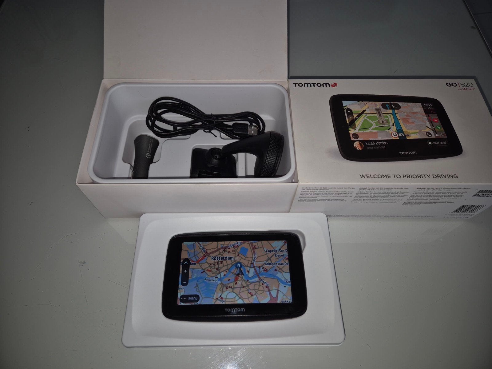 TomTom GO 520 Truck Professional, Auto diversen, Ophalen of Verzenden, Zo goed als nieuw